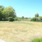 Familienfreundliche Haushaelfte In Casa de Férias