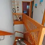 Familienfreundliche Haushaelfte In Casa de Férias *