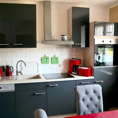 度假居 Family-friendly In Alt Bukow