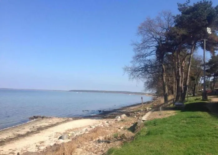 Дом отдыха Family-friendly In *